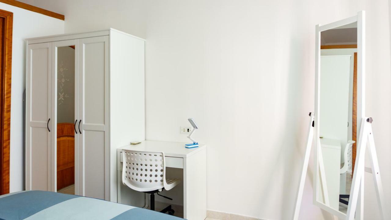Cantelmo Apartment Napels Buitenkant foto