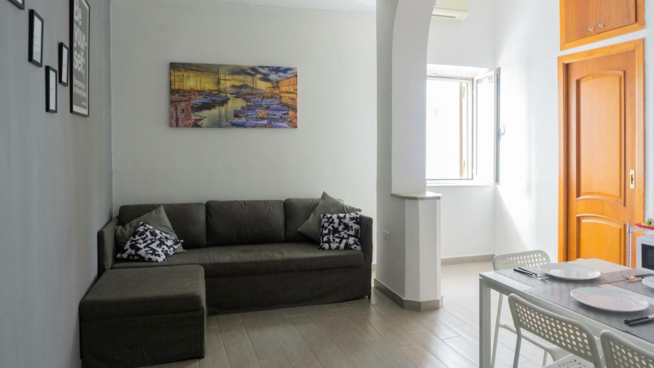 Cantelmo Apartment Napels Buitenkant foto